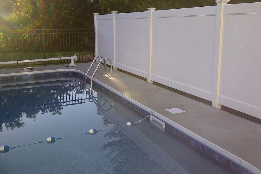commercial pool fencing