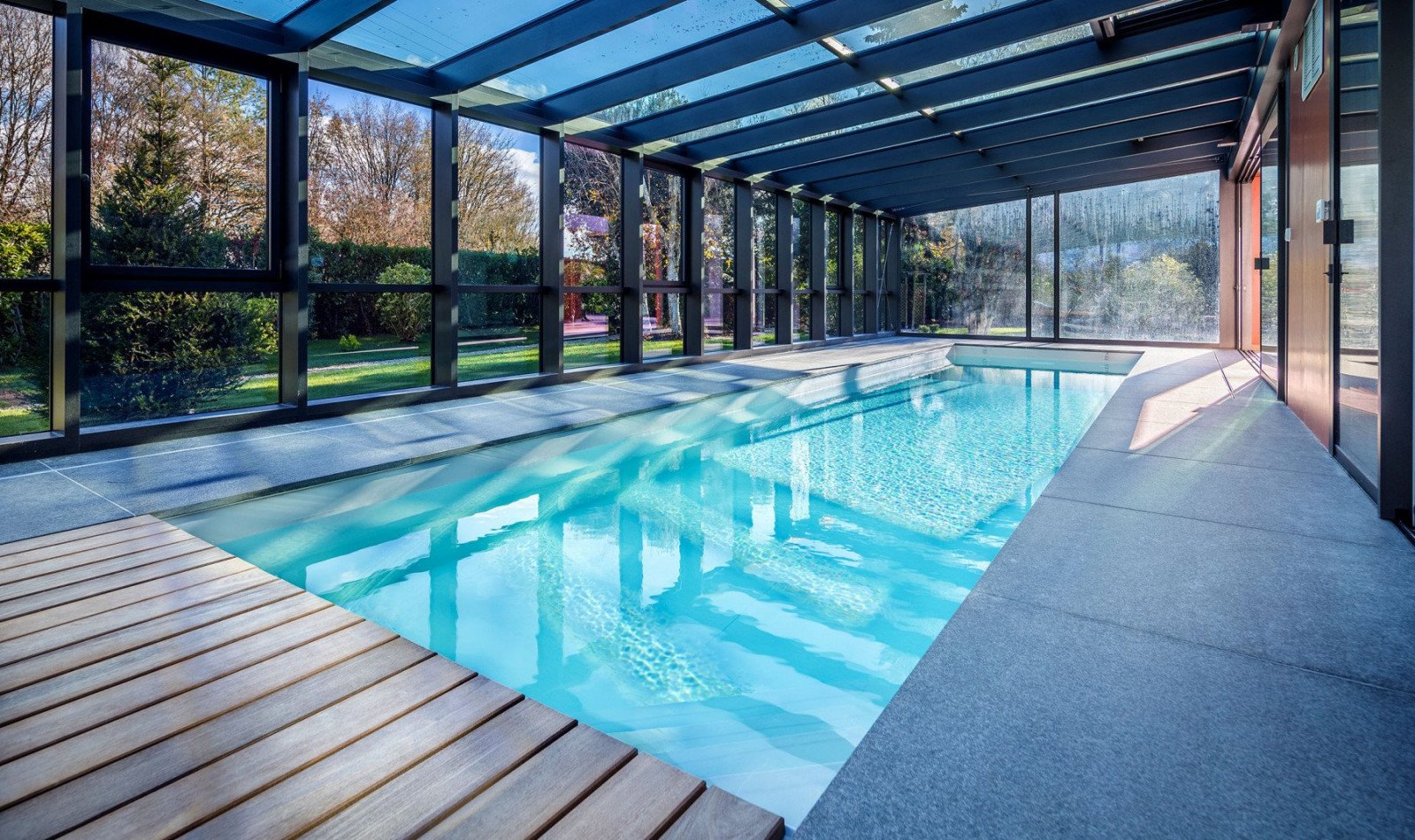 commercial pool staff training