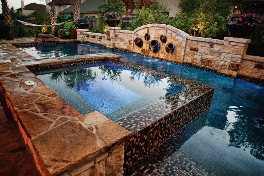 Different types of swimming pools