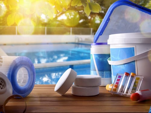 Salt Water Versus Chlorine Pools: A Comparative Study on Maintenance