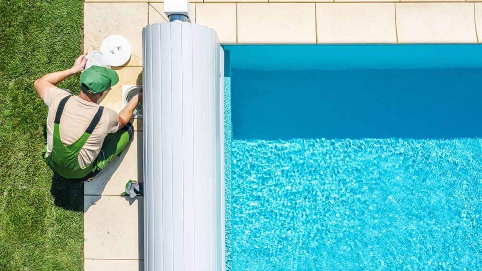 Unravel the Mystery: Swimming Pool Leak Detection Techniques and Tips
