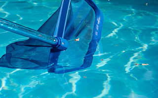 How to properly maintain a swimming pool at home?